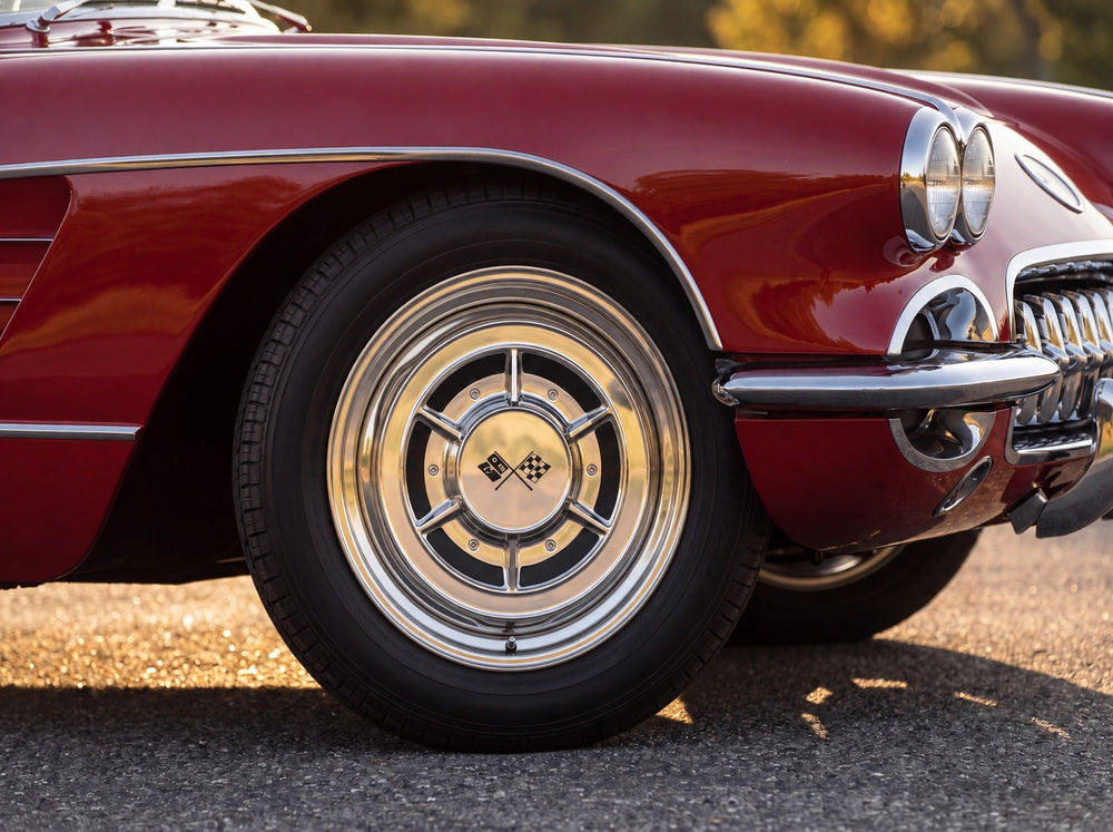1960 Corvette C1, wheel detail with C1 Dog Dish - 17" wheels