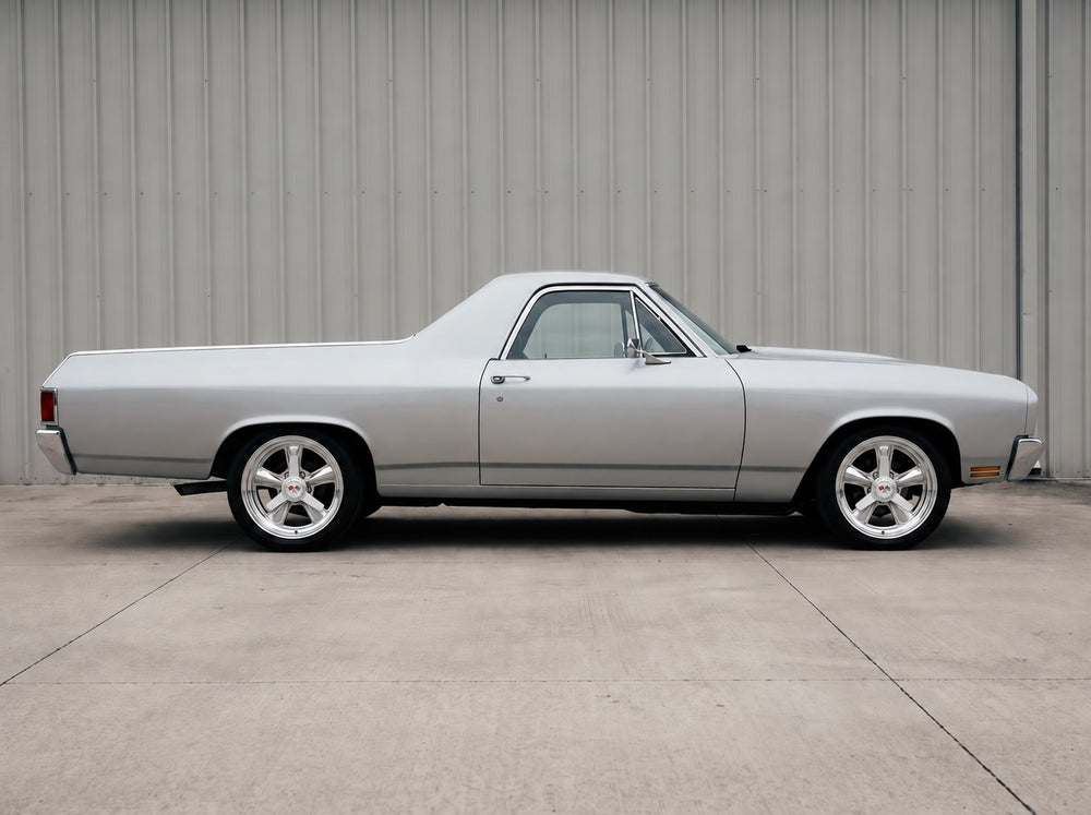 El Camino, outside the shop with Heritage 5 wheels