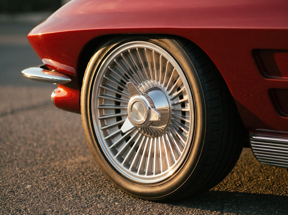 1963 Corvette Sting Ray, wheel detail with 63 2-Bar KO wheels